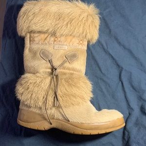 Tecnica goat fur ski boots